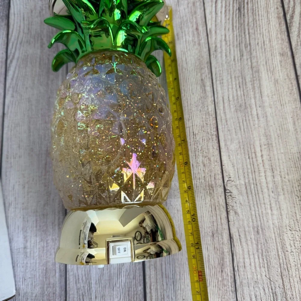 Bath & Body Works 3 Wick Candle Holder Pineapple Water Globe - Picture 7 of 7